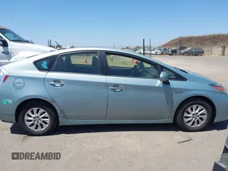 2014 Toyota Prius with VIN JTDKN3DP4E3055544, listed as a IAAI auction lot 42553870 with 94,335 mi miles and . Bid and sale history available at DreamBid. Image 13.