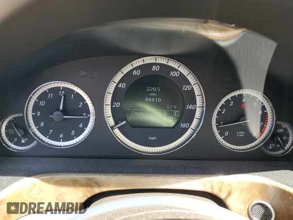 2011 Mercedes-Benz E 350 Luxury with VIN WDDHF8HB4BA361756, listed as a Copart auction lot 59158195 with 88,810 mi miles and Salvage title. Bid and sale history available at DreamBid. Image 9.
