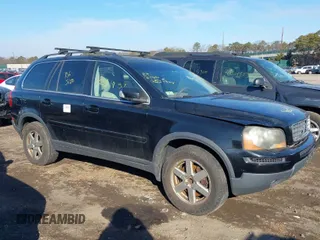 2007 Volvo XC90 I6 with VIN YV4CZ982071347858, listed as a IAAI auction lot 41648595 with 999,999 mi miles. Bid and sale history available at carsss.com. Image 1.
