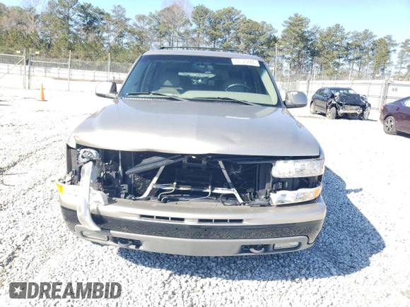 2001 Chevrolet Suburban LS with VIN 3GNEC16T21G265902, listed as a Copart auction lot 44120685 with 299,460 mi miles and Salvage Title. Bid and sale history available at carsss.com. Image 5.