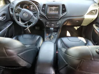 2019 Jeep Cherokee Latitude Plus with VIN 1C4PJLLB1KD176707, listed as a Copart auction lot 81704574 with 108,147 mi miles and Non Repairable. Bid and sale history available at carsss.com. Image 8.