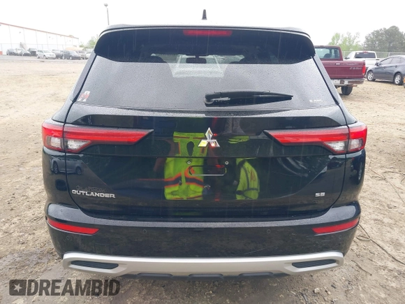 2022 Mitsubishi Outlander SE z VIN JA4J4UA86NZ011943, wystawiony jako IAAI lot #42101932 z przebiegiem 86 261 mil mil oraz . Historia ofert i sprzedaży dostępna na DreamBid. Obrazek 17.