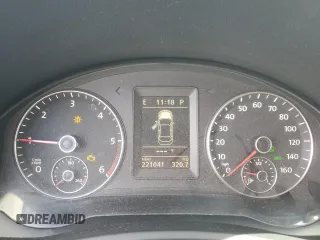 2010 Volkswagen Jetta TDI z VIN 3VWRL7AJ6AM171457, wystawiony jako Copart lot #50009485 z przebiegiem 221 041 mil mil oraz Szkoda całkowita • Salvage title. Historia ofert i sprzedaży dostępna na DreamBid. Obrazek 9.