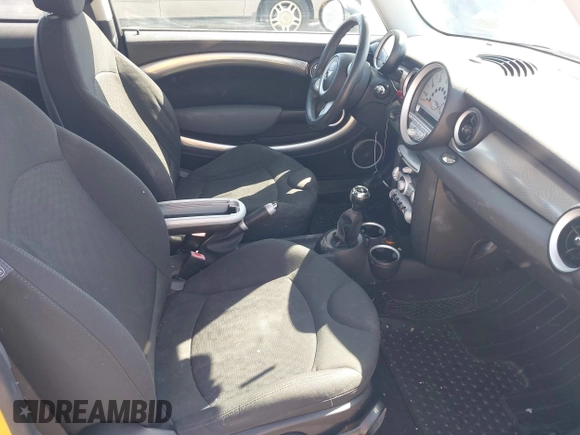 2008 MINI Hardtop S with VIN WMWMF73568TT90383, listed as a IAAI auction lot 42211410 with 98,055 mi miles and . Bid and sale history available at DreamBid. Image 5.