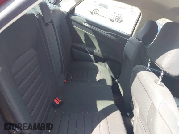 2020 Ford Fusion SE with VIN 3FA6P0HD9LR108222, listed as a IAAI auction lot 41829520 with 82,044 mi miles. Bid and sale history available at carsss.com. Image 8.