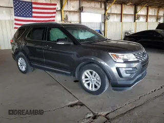 2017 Ford Explorer XLT with VIN 1FM5K7D81HGC55652, listed as a Copart auction lot 54075355 with 64,322 mi miles and Salvage title. Bid and sale history available at DreamBid. Image 4.