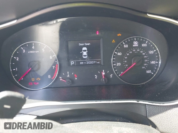 2016 Kia Cadenza Premium z VIN KNALN4D75G5221164, wystawiony jako IAAI lot #42253125 z przebiegiem 200 071 mil mil oraz . Historia ofert i sprzedaży dostępna na DreamBid. Obrazek 7.