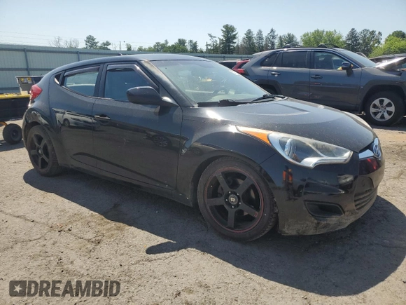 2012 Hyundai Veloster w/Gray Int with VIN KMHTC6AD5CU066108, listed as a Copart auction lot 62311305 with 117,856 mi miles and Salvage title. Bid and sale history available at DreamBid. Image 4.