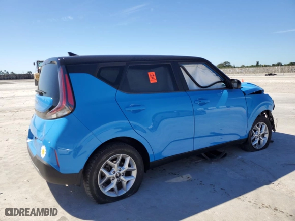 2023 Kia Soul S with VIN KNDJ23AU4P7201564, listed as a Copart auction lot 47892925 with 35,732 mi miles and Non Repairable. Bid and sale history available at carsss.com. Image 3.