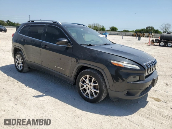 2016 Jeep Cherokee Altitude with VIN 1C4PJLCS0GW171848, listed as a Copart auction lot 52943535 with 141,686 mi miles and Clean Title. Bid and sale history available at carsss.com. Image 4.