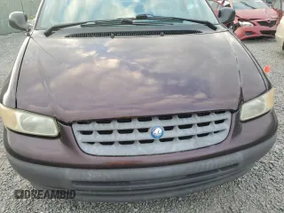 1997 Plymouth Voyager z VIN 2P4FP2538VR366818, wystawiony jako Copart lot #81152494 z przebiegiem 179 922 mil mil oraz Szkody całkowita. Historia ofert i sprzedaży dostępna na DreamBid. Obrazek 12.