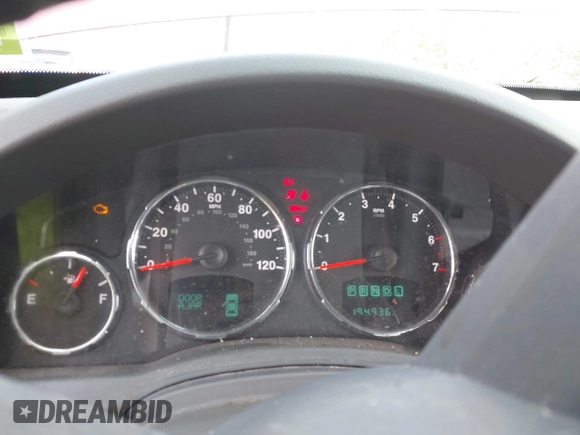 2008 Jeep Liberty Limited z VIN 1J8GN58KX8W270437, wystawiony jako IAAI lot #42473596 z przebiegiem 194 936 mil mil oraz . Historia ofert i sprzedaży dostępna na DreamBid. Obrazek 7.