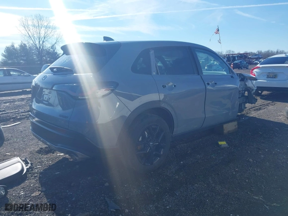 2025 Honda HR-V Sport with VIN 3CZRZ2H53SM733484, listed as a IAAI auction lot 41672717 with 4,423 mi miles. Bid and sale history available at carsss.com. Image 4.