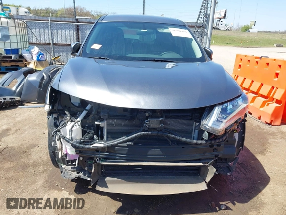 2018 Nissan Rogue SV with VIN 5N1AT2MT2JC826940, listed as a IAAI auction lot 41980458 with 60,896 mi miles. Bid and sale history available at carsss.com. Image 13.