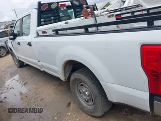 2019 Ford F-250 XL with VIN 1FT7W2A62KEC45366, listed as a IAAI auction lot 42549198 with 111,729 mi miles and . Bid and sale history available at DreamBid. Image 13.