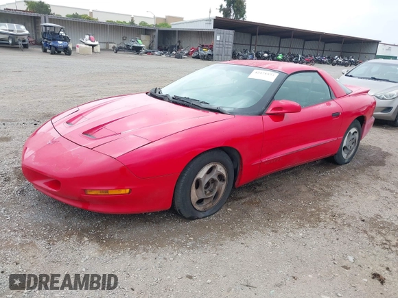 1995 Pontiac Firebird Firebird z VIN 2G2FS22K8S2253829, wystawiony jako IAAI lot #42471573 z przebiegiem 193 095 mil mil oraz . Historia ofert i sprzedaży dostępna na DreamBid. Obrazek 2.