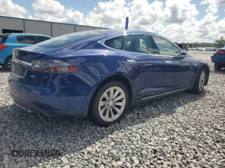 2016 Tesla Model S 90D with VIN 5YJSA1E29GF134975, listed as a Copart auction lot 61823295 with Not provided miles and Non repairable. Bid and sale history available at DreamBid. Image 3.