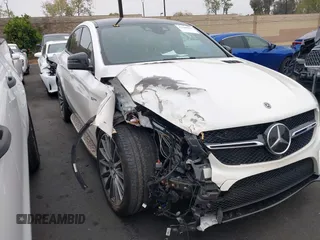 2019 Mercedes-Benz GLE 43 AMG z VIN 4JGED6EB5KA151772, wystawiony jako IAAI lot #42168396 z przebiegiem 43 678 mil mil oraz . Historia ofert i sprzedaży dostępna na DreamBid. Obrazek 1.