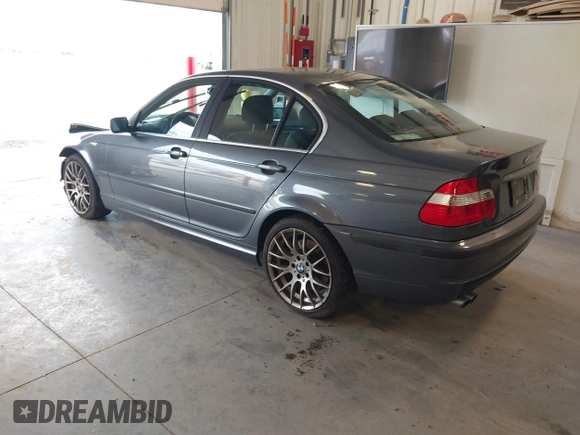 2003 BMW 3 Series 330xi with VIN WBAEW53463PG22999, listed as a IAAI auction lot 41596907 with 160,812 mi miles. Bid and sale history available at carsss.com. Image 3.