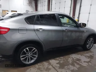 2008 BMW X6 z VIN 5UXFG43598LJ35216, wystawiony jako IAAI lot #42012778 z przebiegiem 152 919 mil mil oraz . Historia ofert i sprzedaży dostępna na DreamBid. Obrazek 12.