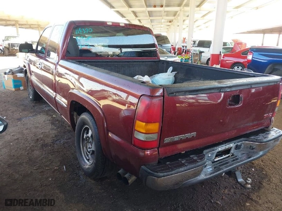 2002 GMC Sierra 1500 SLE with VIN 2GTEC19V821114370, listed as a IAAI auction lot 41728399 with 254,162 mi miles. Bid and sale history available at carsss.com. Image 3.