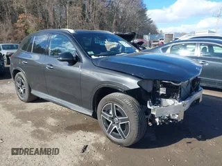 2025 Mercedes-Benz GLC with VIN W1NKM4HB9SF240232, listed as a IAAI auction lot 41363710 with 1,601 mi miles. Bid and sale history available at carsss.com. Image 1.