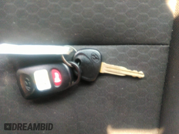 2020 Hyundai Elantra Value Edition z VIN 5NPD84LF0LH553563, wystawiony jako IAAI lot #40065800 z przebiegiem 126 466 mil mil oraz . Historia ofert i sprzedaży dostępna na DreamBid. Obrazek 11.