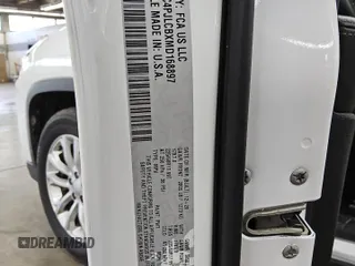 2021 Jeep Cherokee Latitude с VIN 1C4PJLCBXMD168897, выставлен на аукционе Copart как лот 61011115 с пробегом 62 400 миль миль и Чистый • Clean title. История ставок и продаж доступна на DreamBid. Изображение 13.