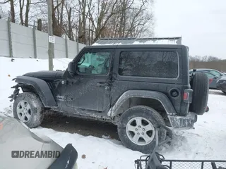 2020 Jeep Wrangler Willys z VIN 1C4GJXAG1LW118348, wystawiony jako IAAI lot #41404125 z przebiegiem 35 325 mil mil oraz . Historia ofert i sprzedaży dostępna na DreamBid. Obrazek 15.