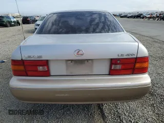 1995 Lexus LS 400 z VIN JT8UF22E3S0009474, wystawiony jako Copart lot #56906185 z przebiegiem 225 087 mil mil oraz Tytuł czysty. Historia ofert i sprzedaży dostępna na DreamBid. Obrazek 6.