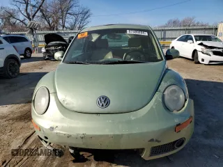 2006 Volkswagen New Beetle Coupe with VIN 3VWRW31C96M420360, listed as a Copart auction lot 87489294 with 172,702 mi miles and Salvage Title. Bid and sale history available at carsss.com. Image 5.