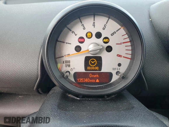 2014 MINI Countryman S z VIN WMWZC5C55EWM18087, wystawiony jako Copart lot #68661614 z przebiegiem 135 340 mil mil oraz Szkoda całkowita • Salvage title. Historia ofert i sprzedaży dostępna na DreamBid. Obrazek 9.