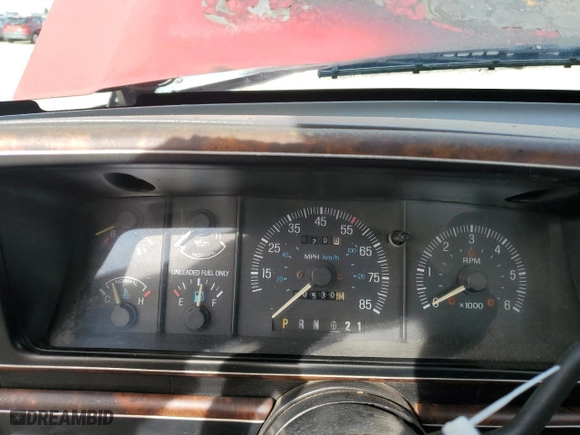 1989 Ford F-250 HD with VIN 1FTHF25H4KLB39710, listed as a Copart auction lot 45642705 with 40,530 mi miles and Salvage Title. Bid and sale history available at carsss.com. Image 9.