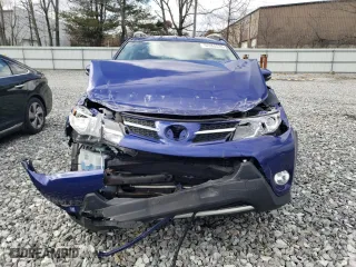 2015 Toyota RAV4 XLE with VIN 2T3RFREV1FW352328, listed as a Copart auction lot 52065535 with 0 mi miles and Clean Title. Bid and sale history available at carsss.com. Image 5.