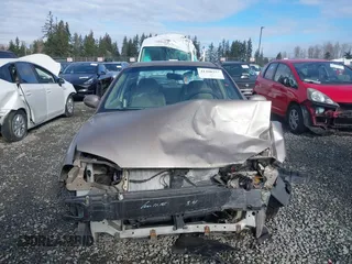 2001 Kia Sephia z VIN KNAFB121815046919, wystawiony jako IAAI lot #41398257 z przebiegiem 191 818 mil mil oraz . Historia ofert i sprzedaży dostępna na DreamBid. Obrazek 13.