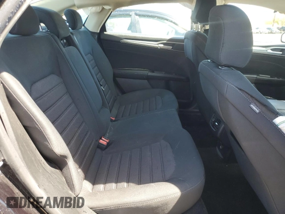 2020 Ford Fusion SE with VIN 3FA6P0HD9LR165245, listed as a Copart auction lot 54860845 with 33,319 mi miles and Non repairable. Bid and sale history available at DreamBid. Image 10.