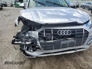 2021 Audi Q5 Premium with VIN WA1AAAFY6M2131314, listed as a Copart auction lot 66563942 with 12,653 mi miles. Bid and sale history available at carsss.com. Image 9.