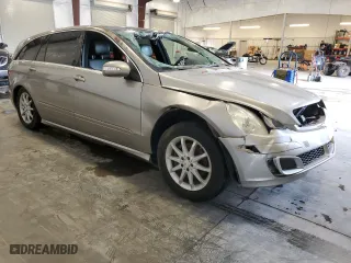2007 Mercedes-Benz R-Class 3.5L with VIN 4JGCB65E17A038187, listed as a Copart auction lot 70896134 with 9,338 mi miles and Salvage Title. Bid and sale history available at carsss.com. Image 4.