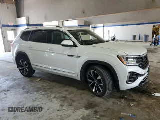 2024 Volkswagen Atlas SEL Premium R-Line with VIN 1V2FR2CA5RC560610, listed as a Copart auction lot 55351535 with 18,105 mi miles and Salvage title. Bid and sale history available at DreamBid. Image 4.