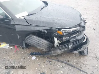 2022 Honda Civic EX z VIN 2HGFE1F70NH320722, wystawiony jako IAAI lot #42264449 z przebiegiem Nie podano mil oraz . Historia ofert i sprzedaży dostępna na DreamBid. Obrazek 6.