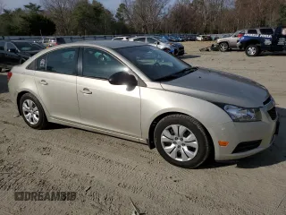 2014 Chevrolet Cruze LS with VIN 1G1PA5SG5E7250618, listed as a Copart auction lot 49903735 with 143,547 mi miles and Non Repairable. Bid and sale history available at carsss.com. Image 4.