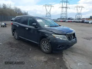 2014 Nissan Pathfinder SV with VIN 5N1AR2MM4EC708630, listed as a IAAI auction lot 41893720 with 129,985 mi miles. Bid and sale history available at carsss.com. Image 1.