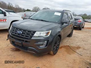 2017 Ford Explorer XLT with VIN 1FM5K7D81HGD48249, listed as a IAAI auction lot 41844312 with 122,507 mi miles and . Bid and sale history available at carsss.com. Image 17.