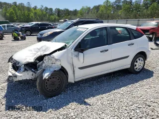 2006 Ford Focus S z VIN 1FAFP37N56W207035, wystawiony jako Copart lot #53374155 z przebiegiem 70 666 mil mil oraz Szkoda całkowita • Salvage title. Historia ofert i sprzedaży dostępna na DreamBid. Obrazek 1.
