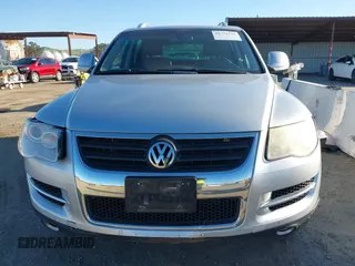 2010 Volkswagen Touareg VR6 with VIN WVGBF7A92AD001704, listed as a IAAI auction lot 41751316 with 80,597 mi miles and . Bid and sale history available at DreamBid. Image 12.