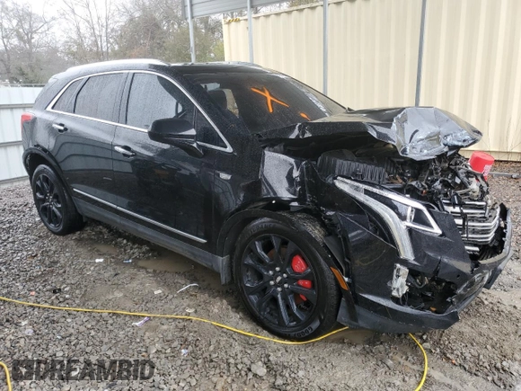 2017 Cadillac XT5 Luxury FWD with VIN 1GYKNBRS9HZ280660, listed as a Copart auction lot 42115395 with 113,223 mi miles and Salvage Title. Bid and sale history available at carsss.com. Image 4.