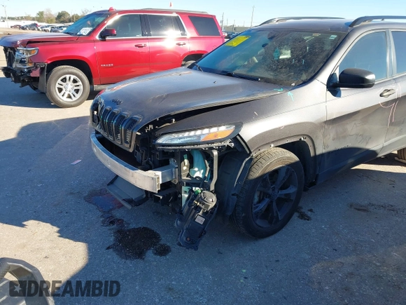 2016 Jeep Cherokee Sport with VIN 1C4PJLAS4GW329773, listed as a IAAI auction lot 41300023 with 101,912 mi miles and . Bid and sale history available at DreamBid. Image 18.