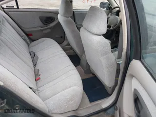 1998 Chevrolet Malibu with VIN 1G1ND52M8WY142896, listed as a IAAI auction lot 42074243 with 118,401 mi miles. Bid and sale history available at carsss.com. Image 8.