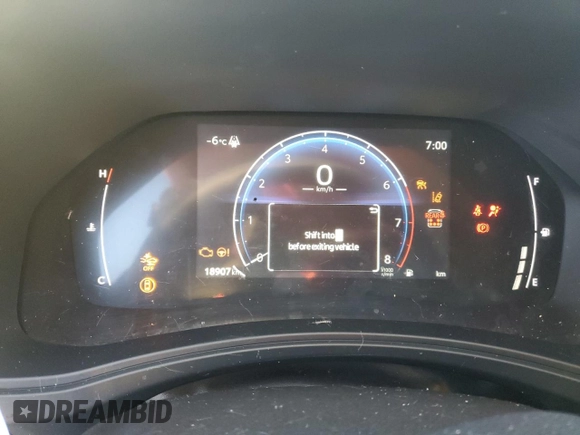 2024 Toyota Highlander XLE with VIN 5TDAAAB57RS027559, listed as a Copart auction lot 41861825 with 18,907 mi miles and Salvage title. Bid and sale history available at DreamBid. Image 9.
