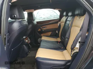 2019 Bentley Bentayga V8 z VIN SJAAM2ZV6KC025300, wystawiony jako Copart lot #81313854 z przebiegiem 2 982 mil mil oraz Szkoda całkowita • Salvage title. Historia ofert i sprzedaży dostępna na DreamBid. Obrazek 11.